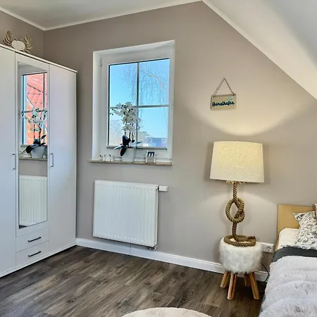 Haus Vier-jahreszeiten 青斯特