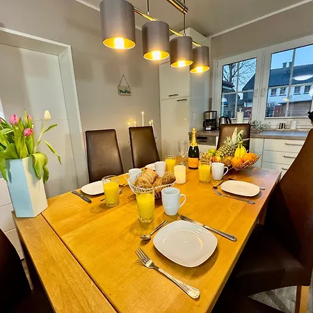 Haus Vier-jahreszeiten