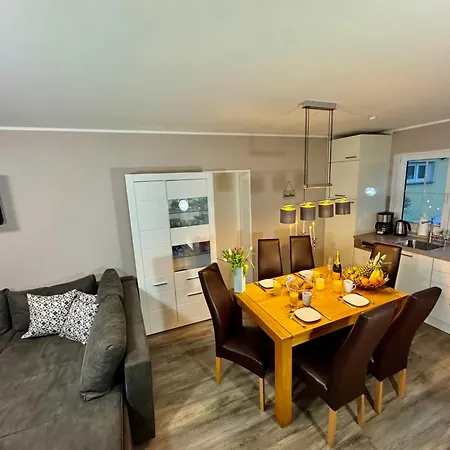 Haus Vier-jahreszeiten